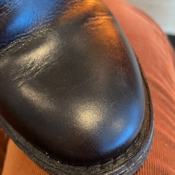 Chanel turn lock boots 38.5 - Picture 8 of 15